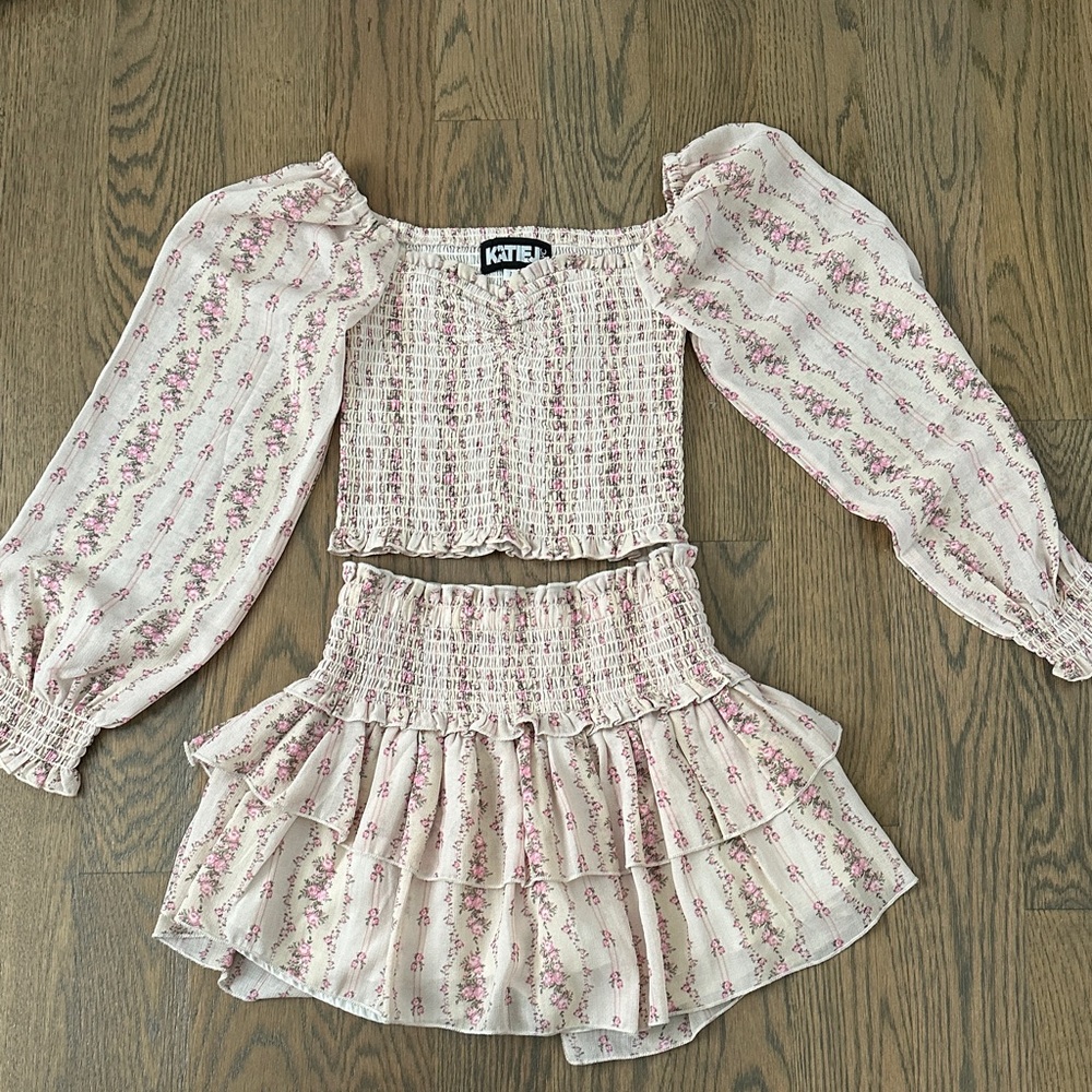 Katie J NYC Cream Floral Smocked Two-Piece Kids Matching Set